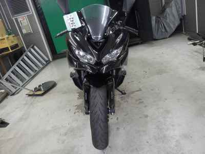 Kawasaki Ninja ZX-25R 2021