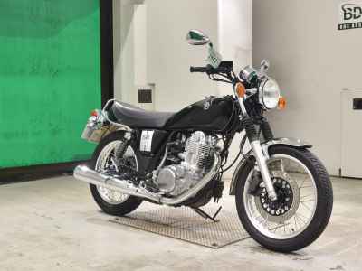 Yamaha SR400 2020