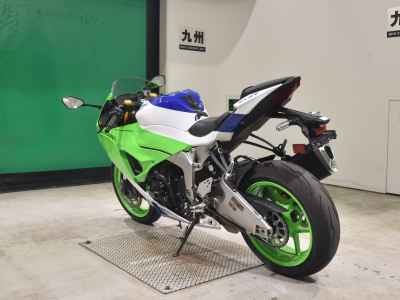 Kawasaki Ninja ZX-6R 2024
