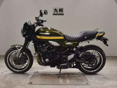Kawasaki Z900RS 2021