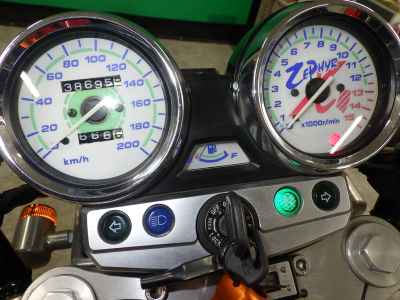 Kawasaki Zephyr 400 2009