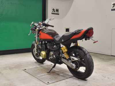 Kawasaki Zephyr 400 2009