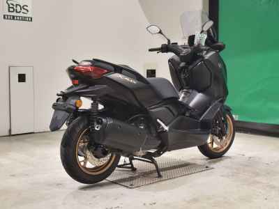 Yamaha XMAX 250 2023
