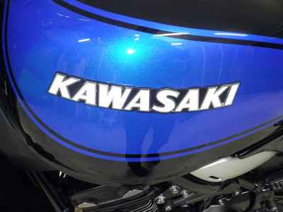 Kawasaki Z900RS 2023
