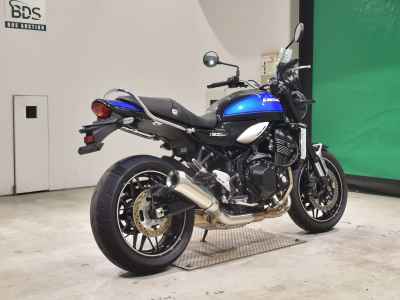 Kawasaki Z900RS 2023