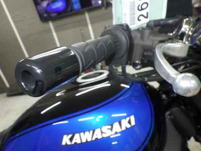 Kawasaki Z900RS 2023