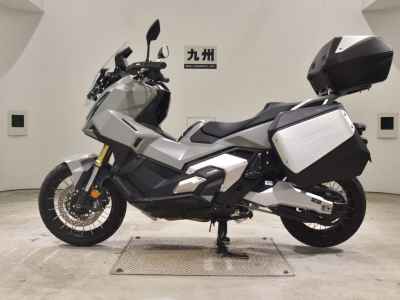 Honda X-Adv 750 2025