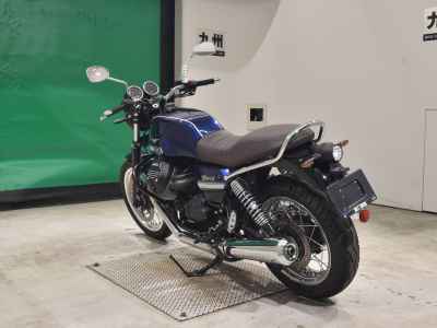 Moto Guzzi V7 Special 2021
