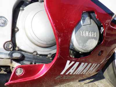 Yamaha FZR250R