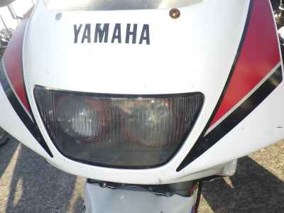 Yamaha FZR250R
