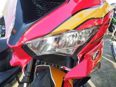 Kawasaki Ninja ZX-25R 2021