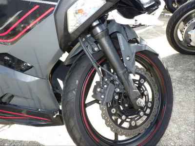 Kawasaki Ninja 400 2025