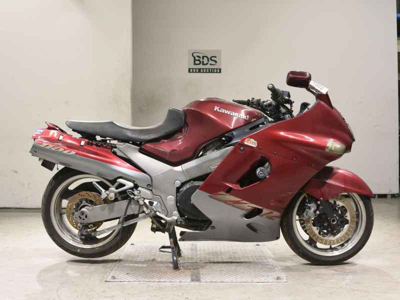 Kawasaki ZZR1100