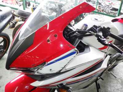 Honda CBR400R 2016