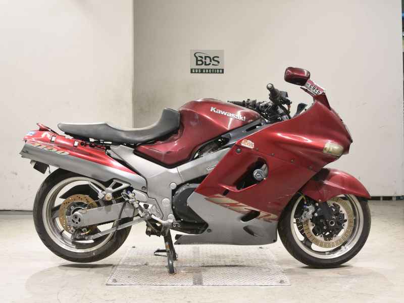 Kawasaki ZZR1100