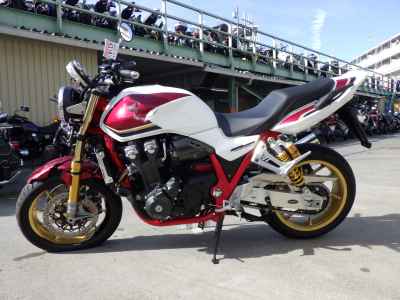 Honda CB1300SF 2024