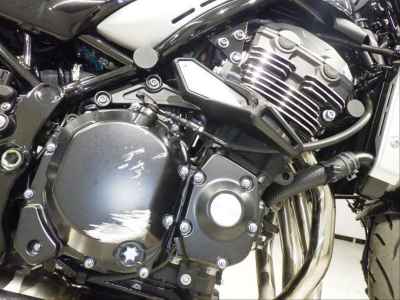 Kawasaki Z900RS 2024