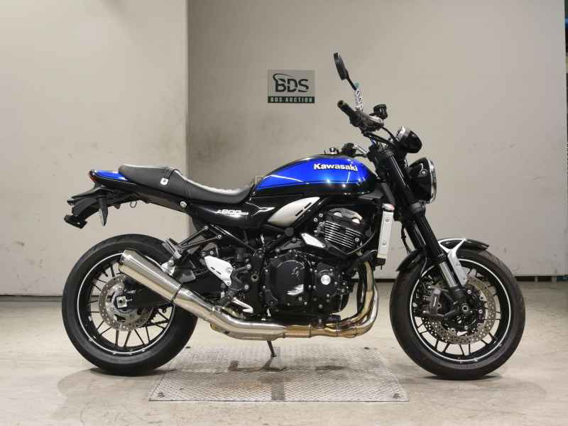 Kawasaki Z900RS 2024