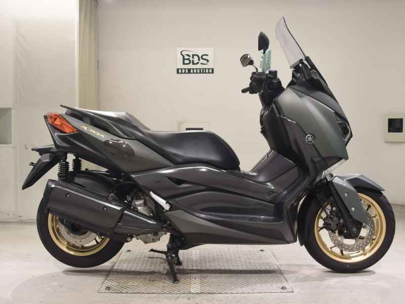Yamaha XMAX 250