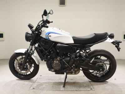 Yamaha XSR700 2023