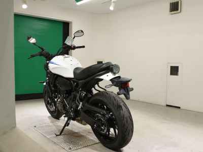 Yamaha XSR700 2023