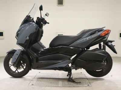 Yamaha XMAX 250 2022