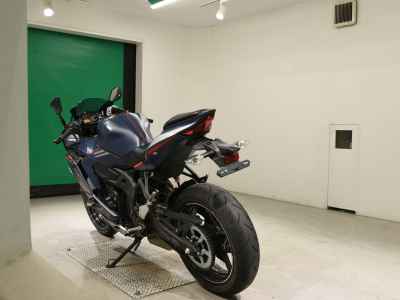 Kawasaki Ninja ZX-25R KRT Edition 2022