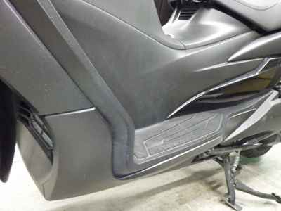 Suzuki Burgman 400 2023