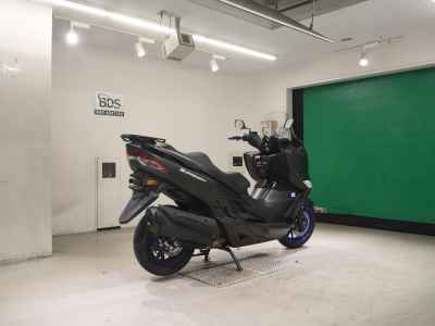 Suzuki Burgman 400 2023