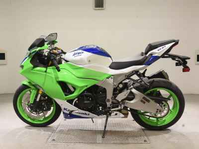 Kawasaki Ninja ZX-6R 2024