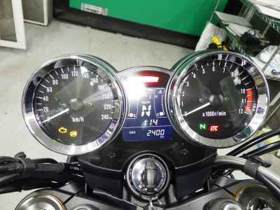 Kawasaki Z900RS SE 2025