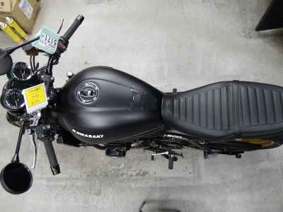 Kawasaki Z900RS SE 2025