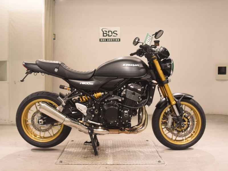 Kawasaki Z900RS SE 2025
