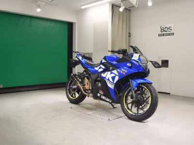 Suzuki GSX250R