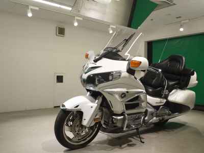 Honda GL1800 Gold Wing Airbag Navi 2012