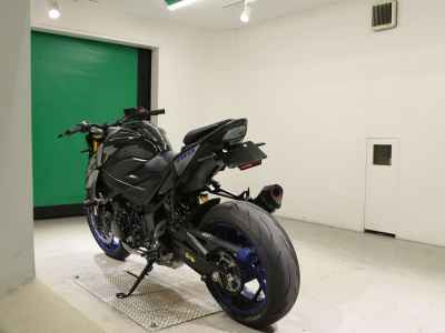 Suzuki GSX-S750 2023