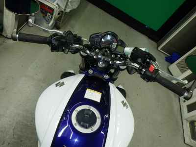 Suzuki Gladius SFV400 2011