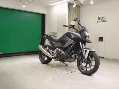 Honda NC750X 2016