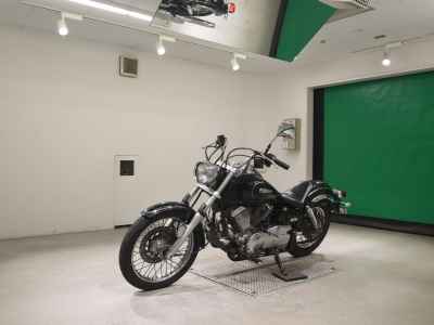 Yamaha XVS250 Drag Star