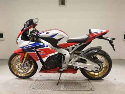Honda CBR1000RR SP 2016