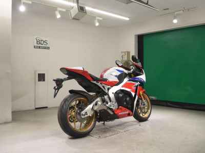 Honda CBR1000RR SP 2016