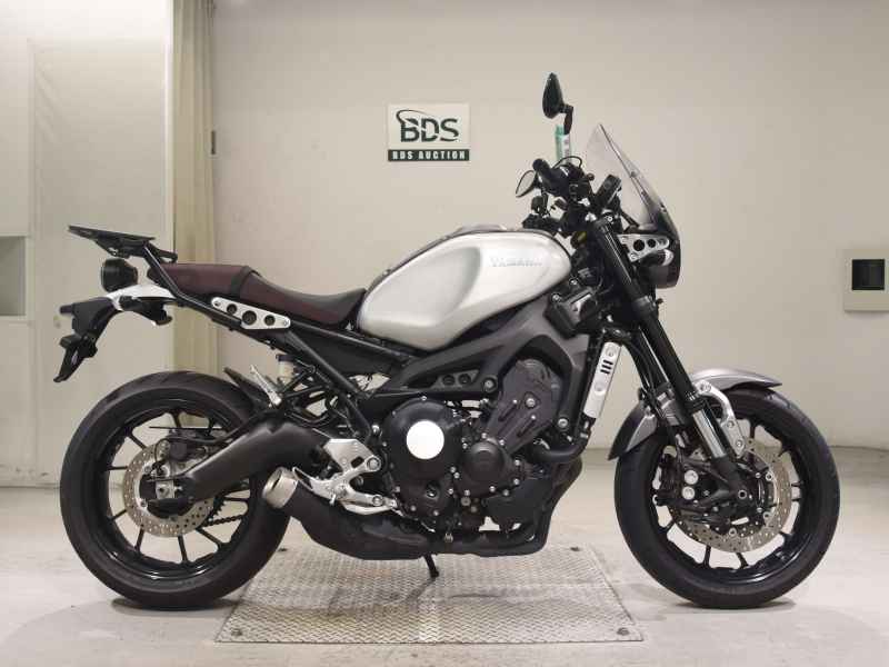 Yamaha XSR900 2021