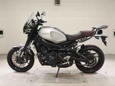Yamaha XSR900 2021