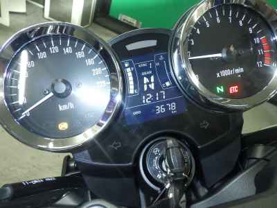 Kawasaki Z900RS 2024