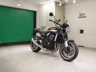 Kawasaki Z900RS 2024