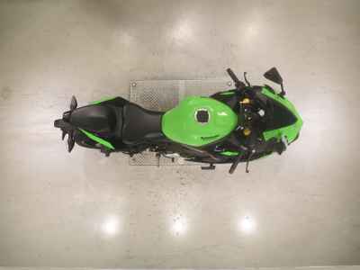 Kawasaki Ninja ZX-25R 2022