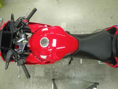 Honda CBR400R 2025