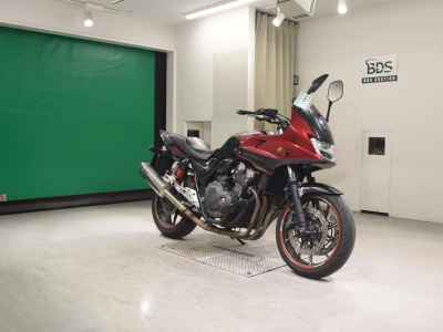 Honda CB400 Super Boldor 2015