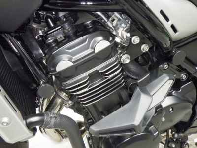 Kawasaki Z900RS 2024
