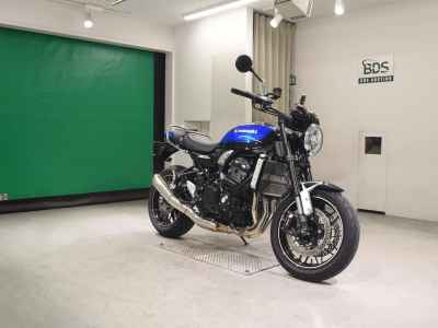 Kawasaki Z900RS 2024